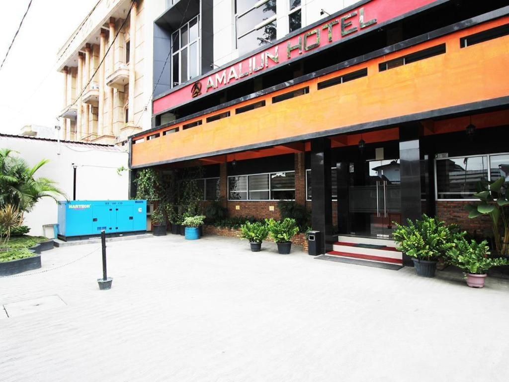 阿马利温酒店 棉兰 外观 照片